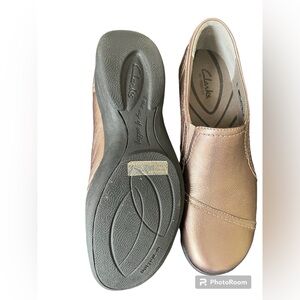 New Clarks gold shoes